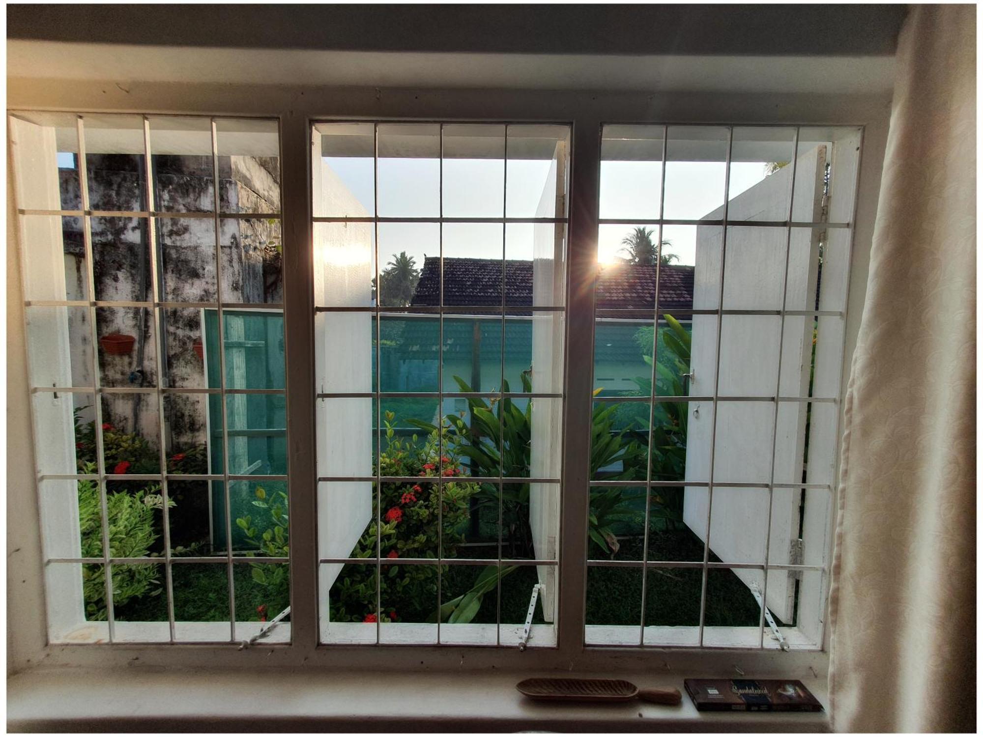 Sri Nimali Guesthouse Hikkaduwa Exterior photo