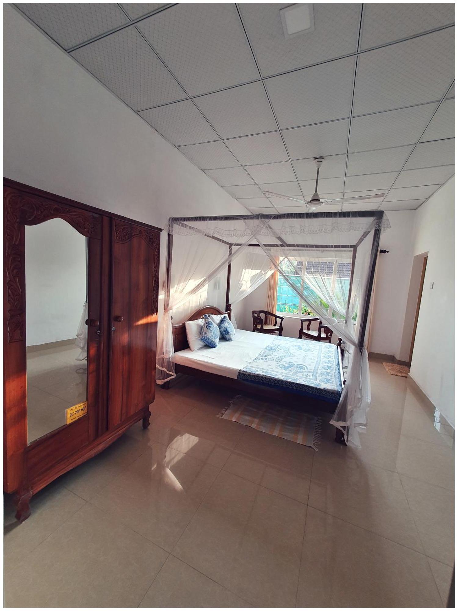 Sri Nimali Guesthouse Hikkaduwa Exterior photo